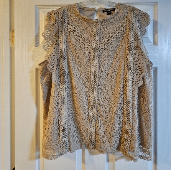 Cable & Gauge Tops - NWOT Cable and Gauge Beige/Cream Gorgeous Sz 2X Blouse
